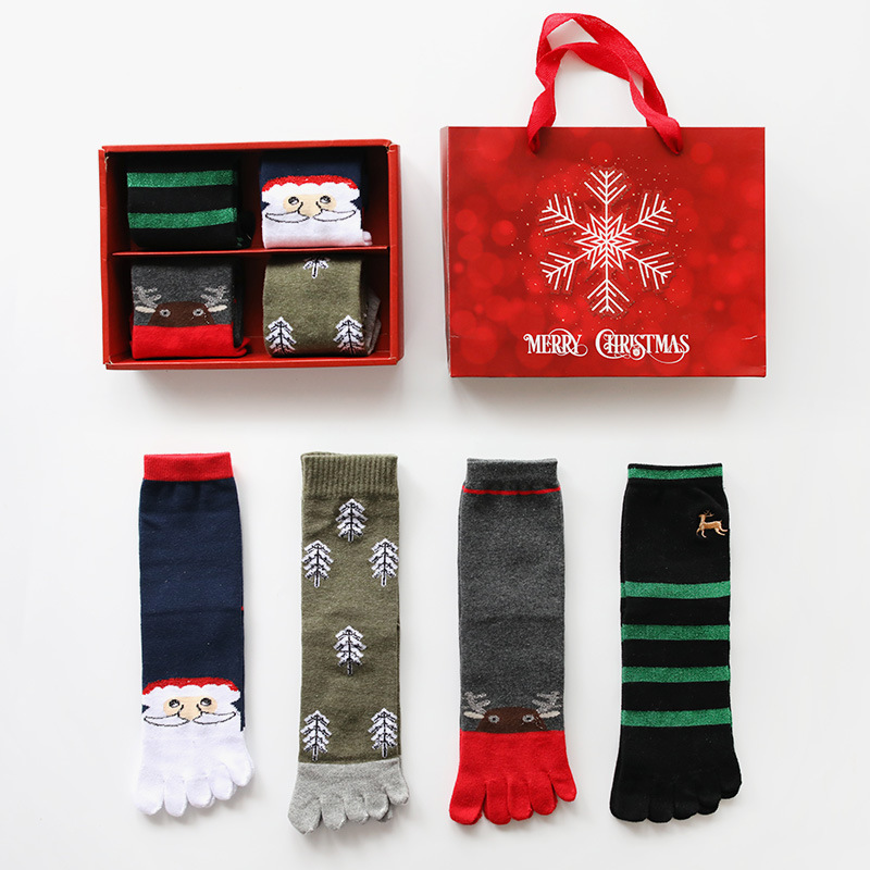 Christmas Toe Socks In Tube Female Cotton Dongkuan Cartoon Christmas Socks Absorb Sweat Warm Toe Socks Gift Box